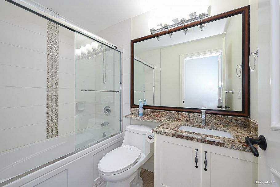 1091 E 55th Avenue Vancouver, BC - 28