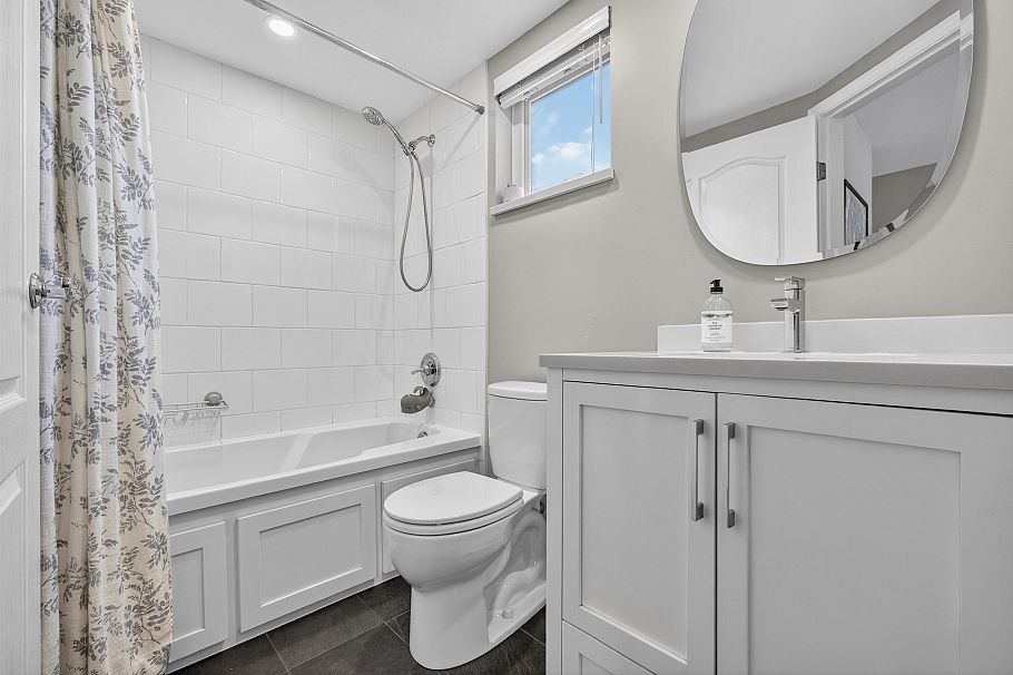 653 W 7th Avenue Vancouver, BC - 14