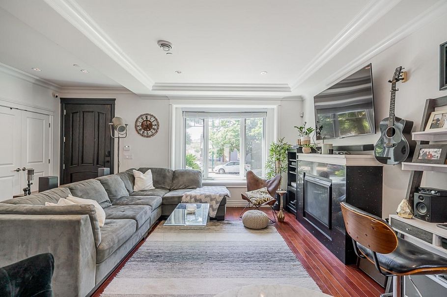 4438 Ontario Street Vancouver, BC - 10