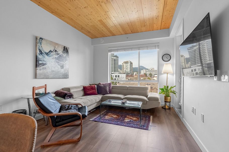 611 108 E 8th Street North Vancouver, BC - 6