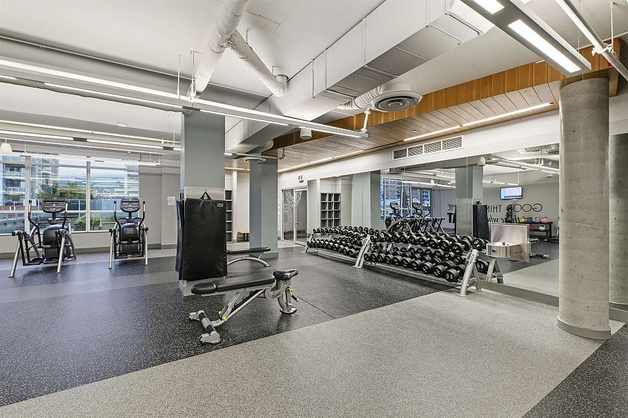 602 112 E 13th Street North Vancouver, BC - 23