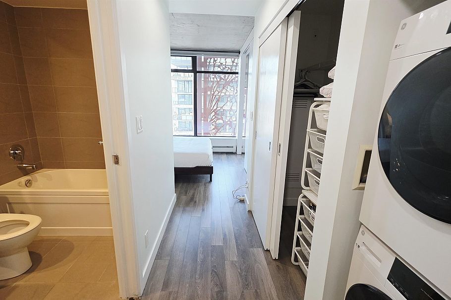 3005 128 W Cordova Street Vancouver, BC - 17