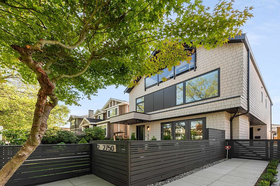 2 2750 W 19th Avenue Vancouver, BC - 1