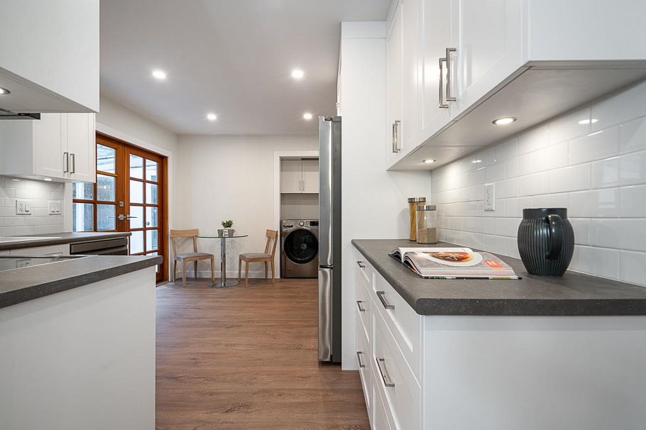 2266 Swinburne Avenue North Vancouver, BC - 14