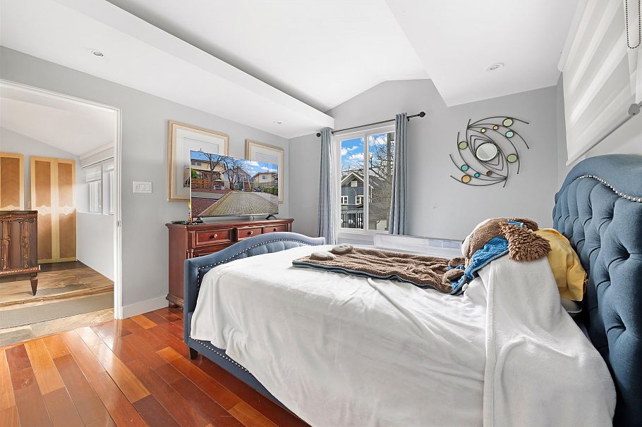 2675 Dundas Street Vancouver, BC - 14