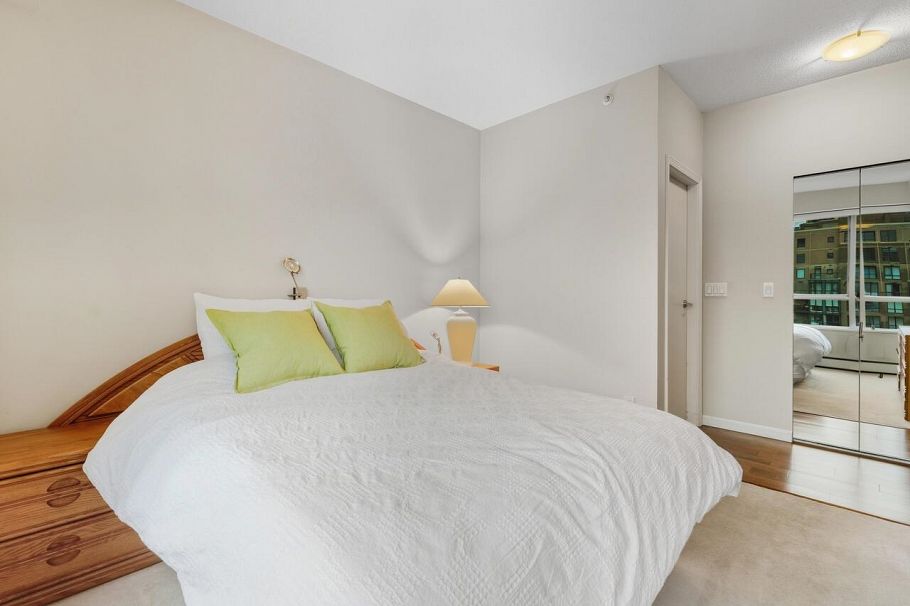 18C 139 Drake Street Vancouver, BC - 12