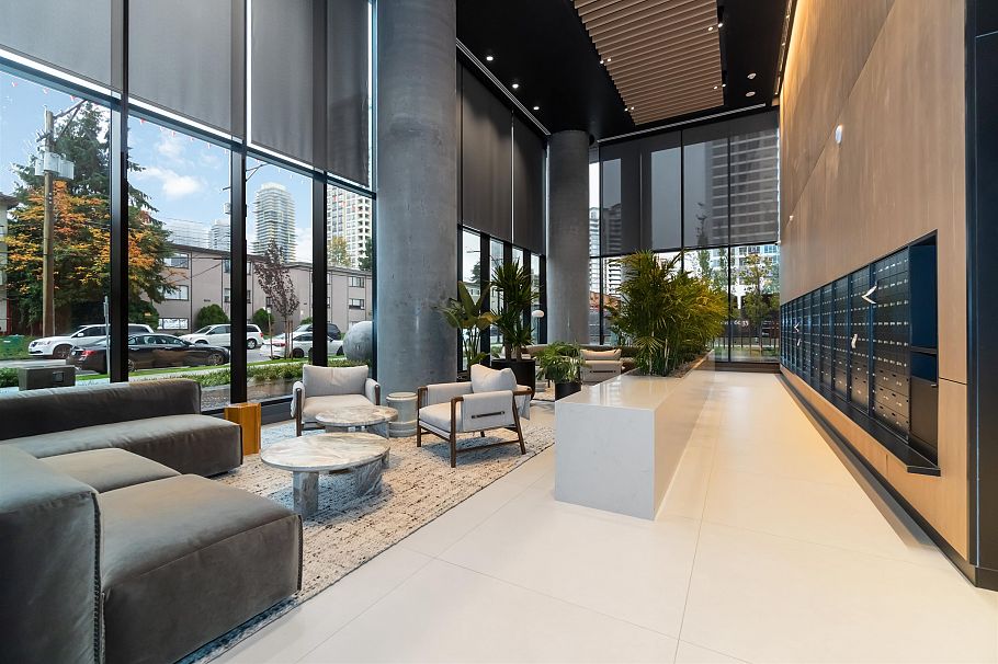 404 5987 Wilson Avenue Burnaby, BC - 4