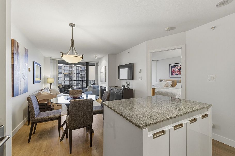 1102 151 W 2nd Street North Vancouver, BC - 9