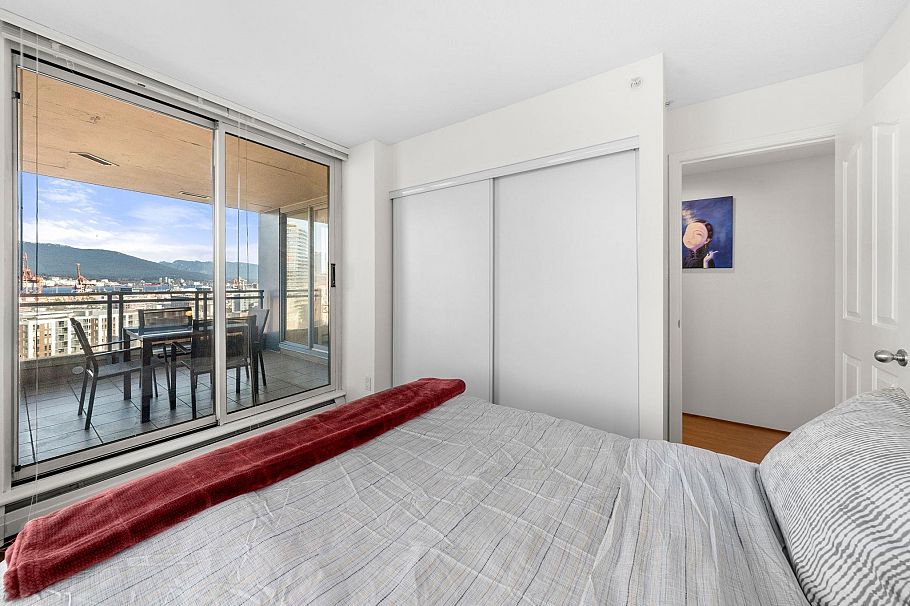 1702 183 Keefer Place Vancouver, BC - 16