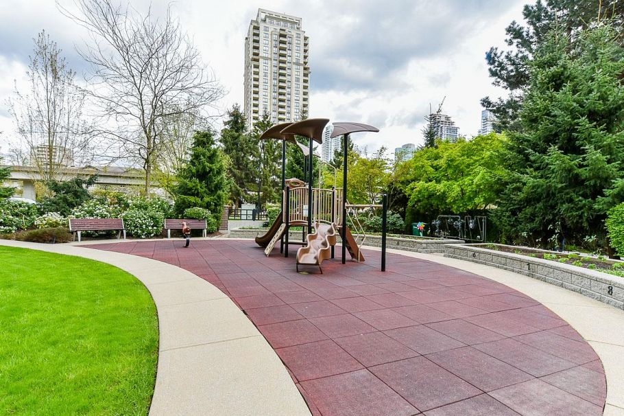 1302 6168 Wilson Avenue Burnaby, BC - 33