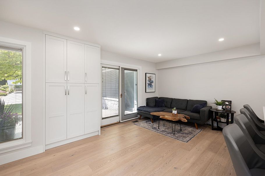 2678 Ailsa Crescent North Vancouver, BC - 16