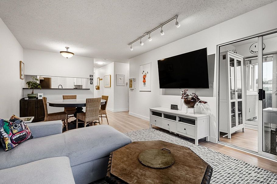 503 1833 Frances Street Vancouver, BC - 4