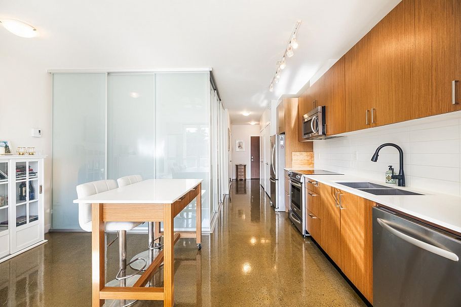 318 221 Union Street Vancouver, BC - 8