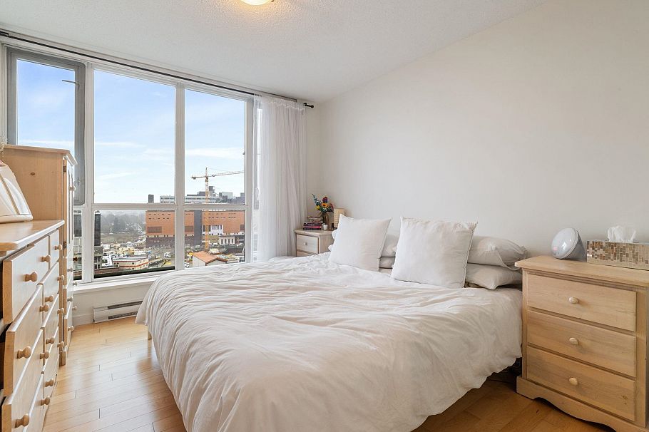 1702 125 Milross Avenue Vancouver, BC - 12