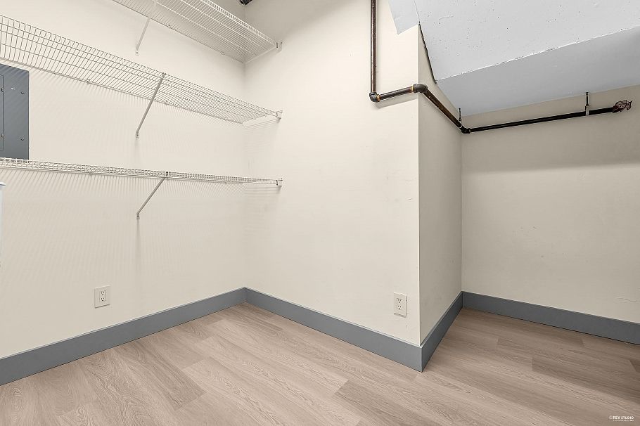 6018 Chancellor Mews Vancouver, BC - 37