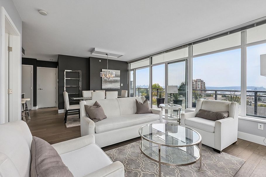 505 111 E 13th Street North Vancouver, BC - 2