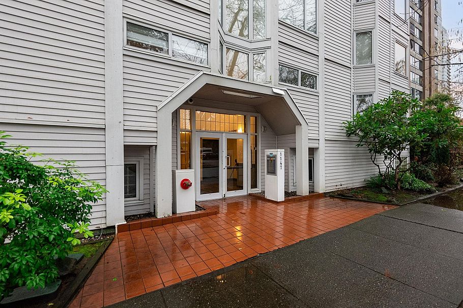 403 1147 Nelson Street Vancouver, BC - 28