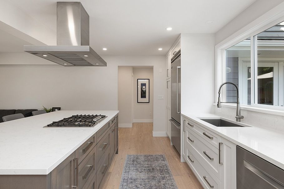 2678 Ailsa Crescent North Vancouver, BC - 13