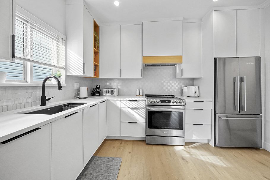 5650 Main Street Vancouver, BC - 8