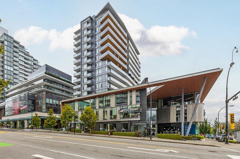 505 111 E 13th Street North Vancouver, BC - 34
