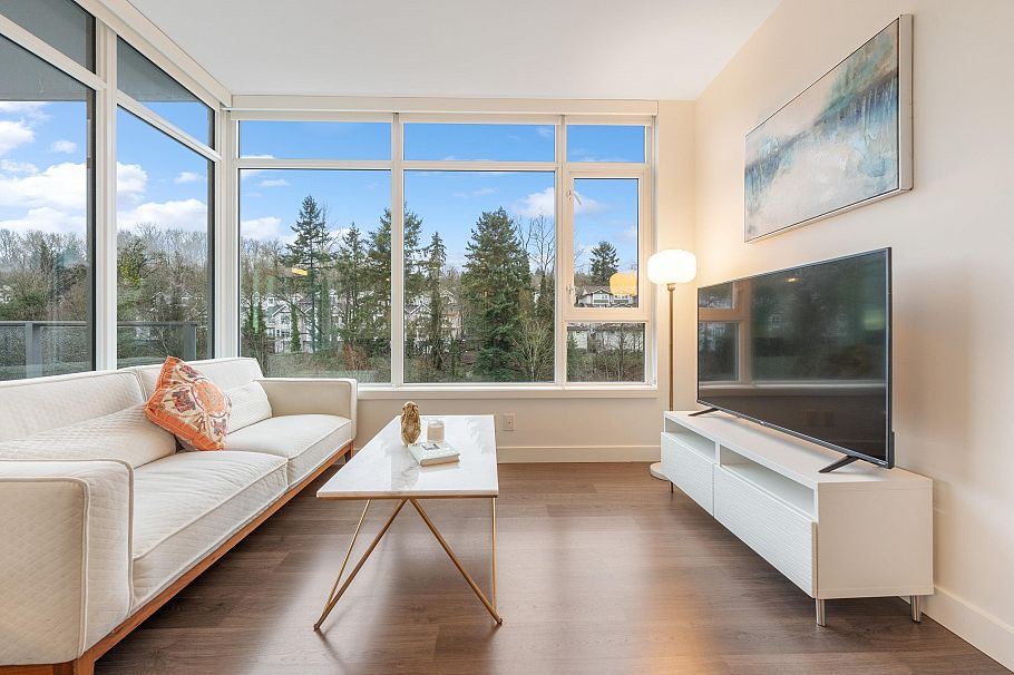 808 3557 Sawmill Crescent Vancouver, BC - 3