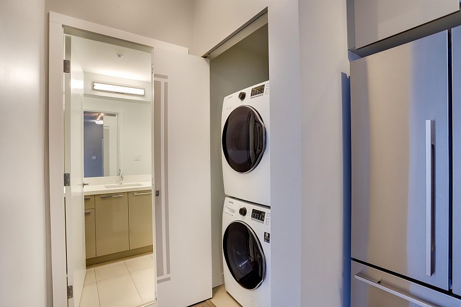 608 10177 River Drive Richmond, BC - 24