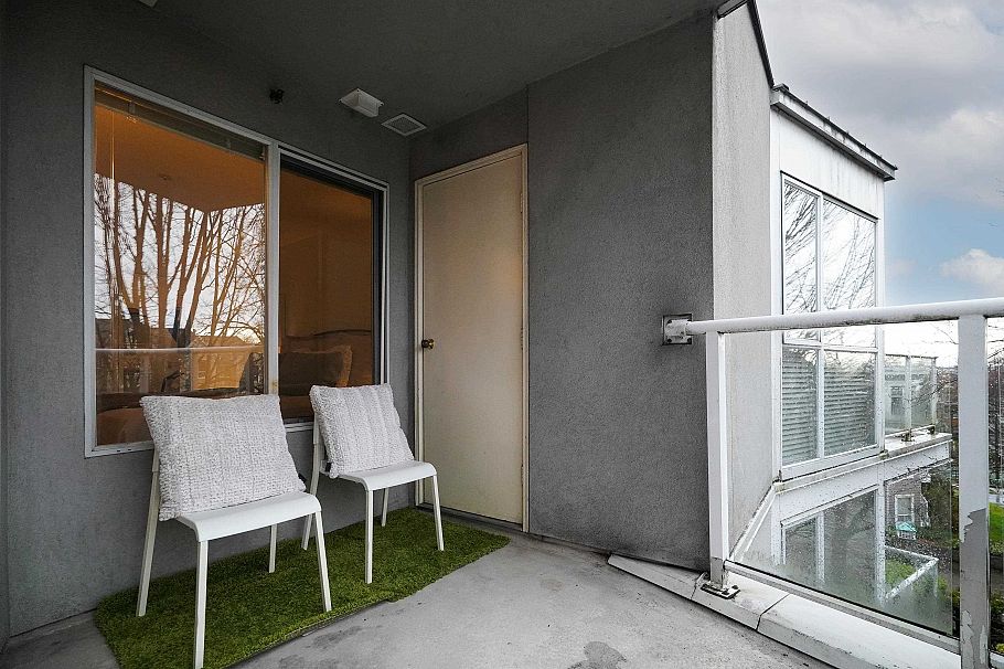 302 8420 Jellicoe Street Vancouver, BC - 13