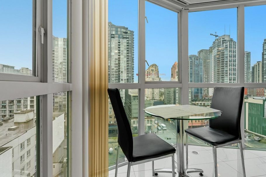 1007 1188 Howe Street Vancouver, BC - 7