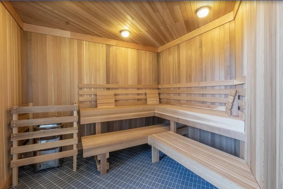 1808 1500 Fern Street North Vancouver, BC - 13