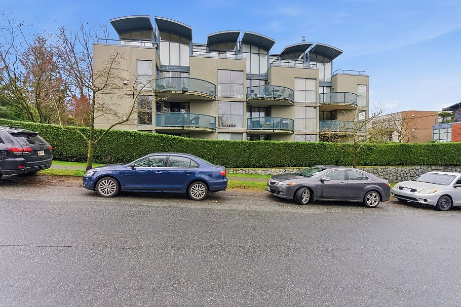 203 2405 W 2nd Avenue Vancouver, BC - 26