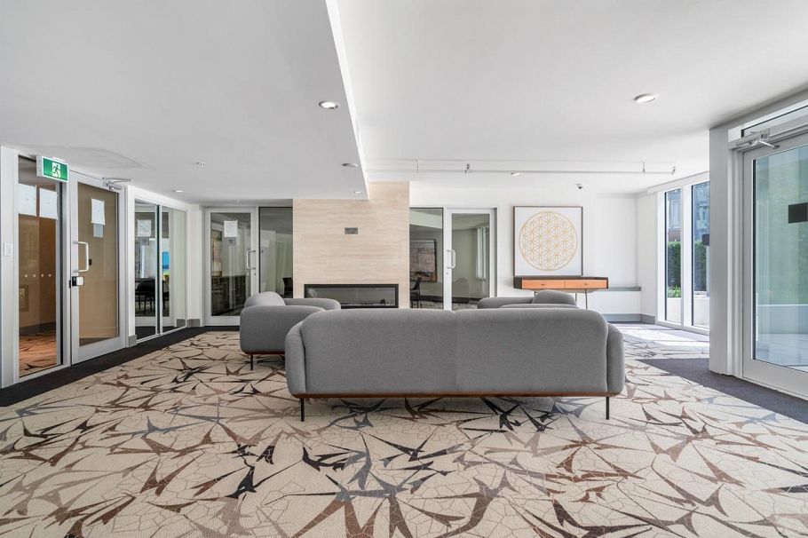 919 8699 Hazelbridge Way Richmond, BC - 19