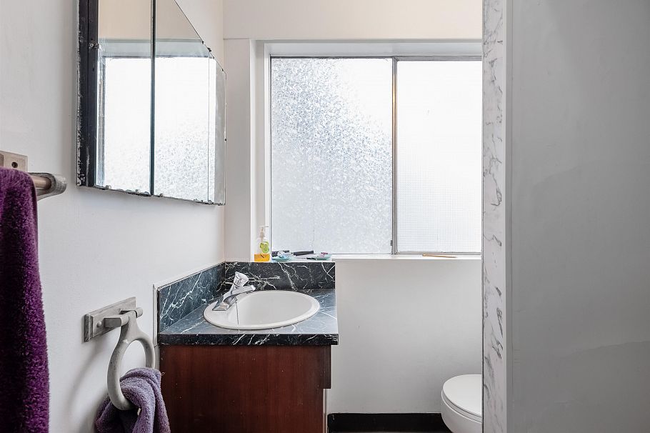 1021 E 14th Avenue Vancouver, BC - 12