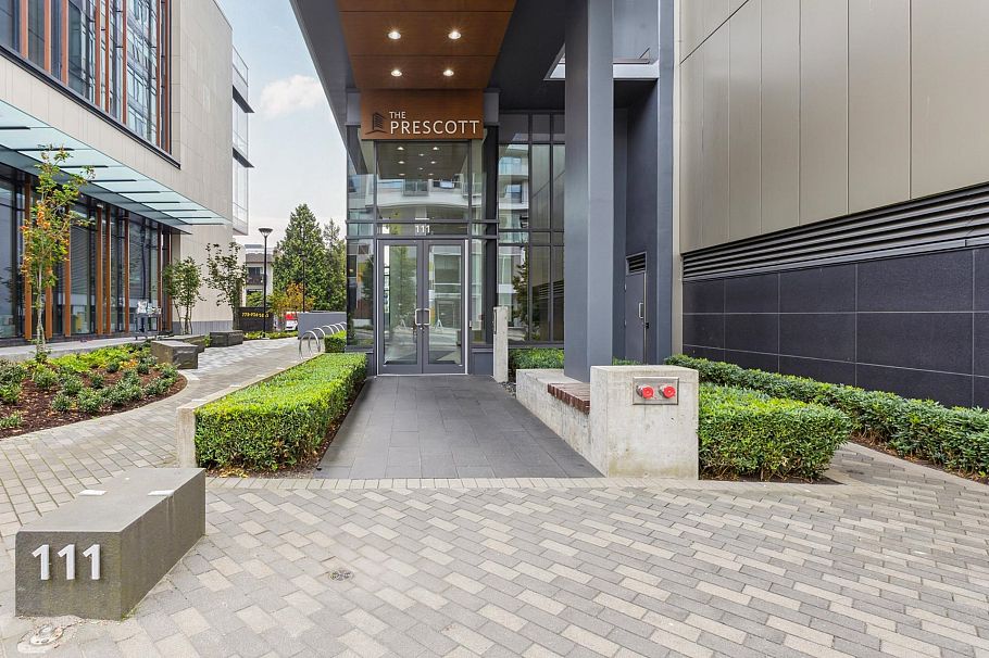 505 111 E 13th Street North Vancouver, BC - 33