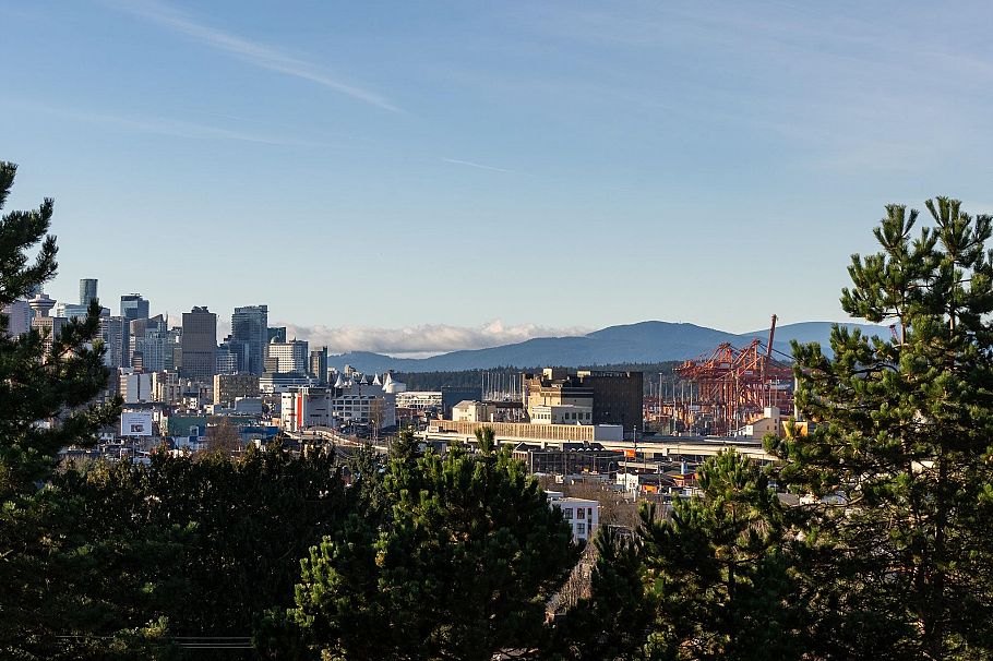 503 1833 Frances Street Vancouver, BC - 35