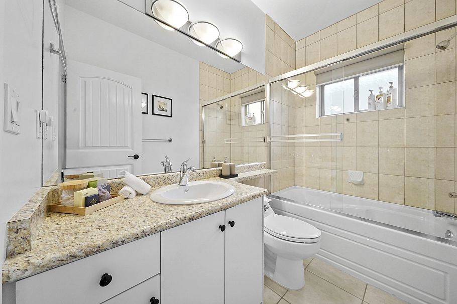 5650 Main Street Vancouver, BC - 22