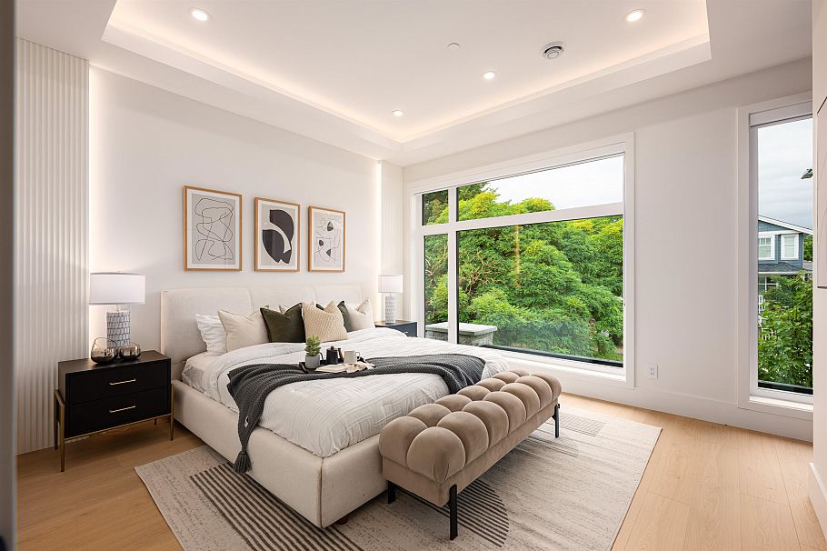 2 3466 Franklin Street Vancouver, BC - 5