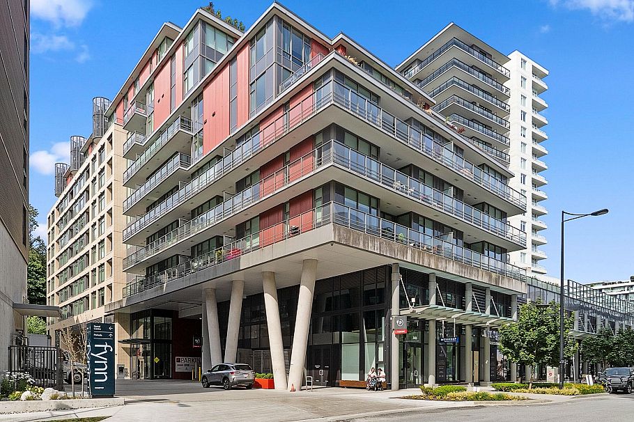 506 3451 Sawmill Crescent Vancouver, BC - 1