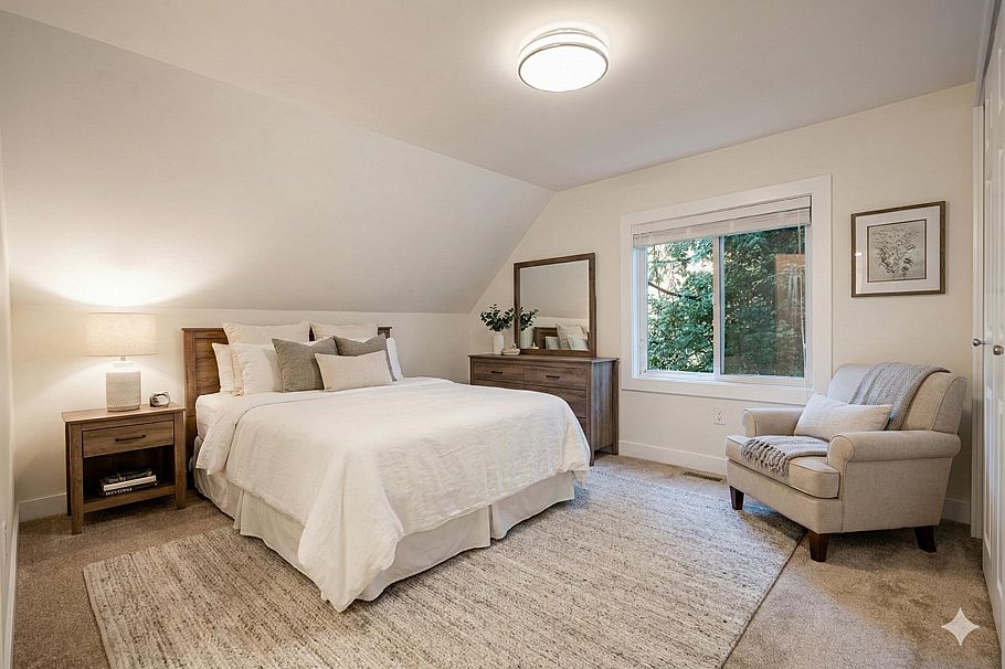 2266 Swinburne Avenue North Vancouver, BC - 29