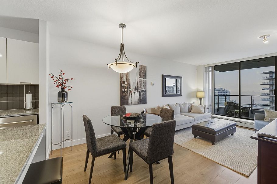 1102 151 W 2nd Street North Vancouver, BC - 10