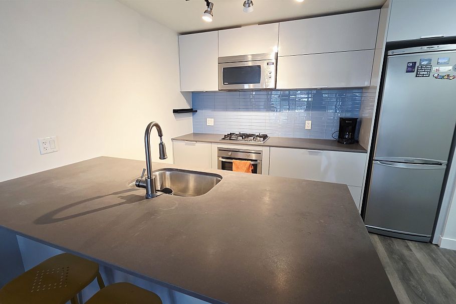 3005 128 W Cordova Street Vancouver, BC - 8