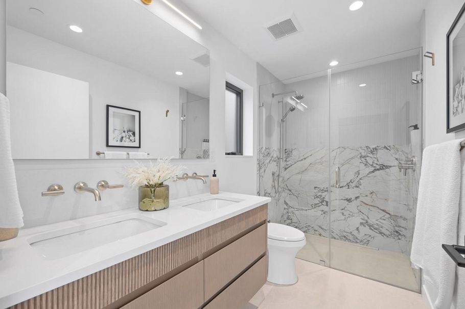 1 435 E 37th Avenue Vancouver, BC - 19