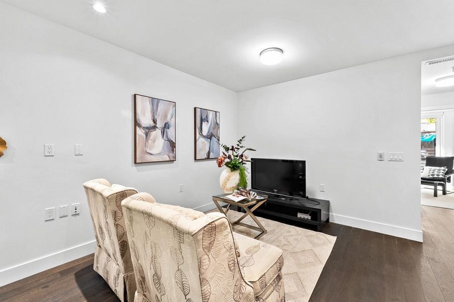 7599 Yukon Street Vancouver, BC - 9