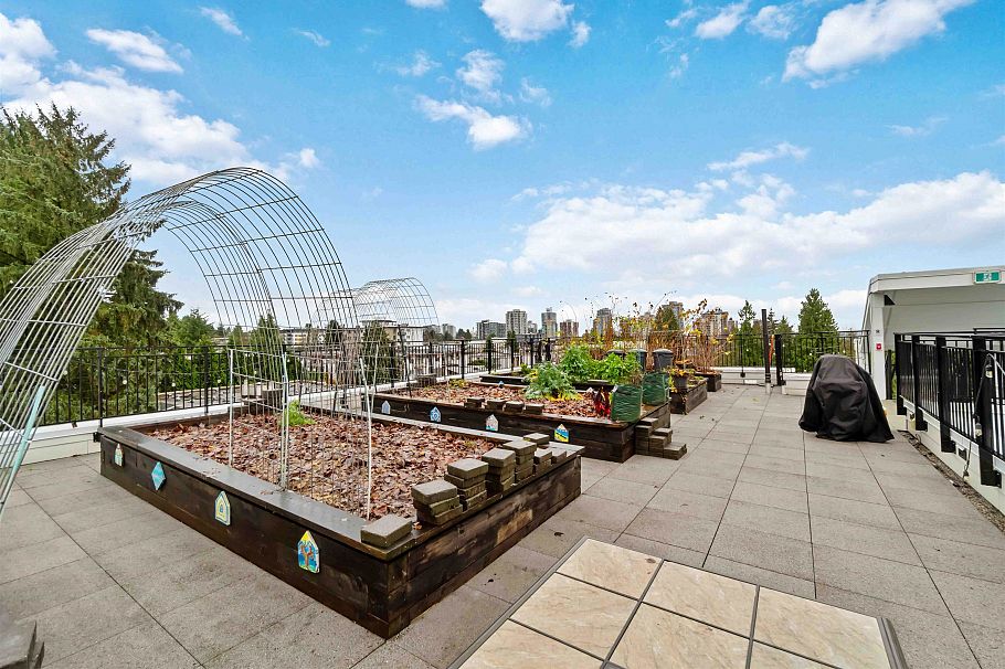 403 2137 Chesterfield Avenue North Vancouver, BC - 25