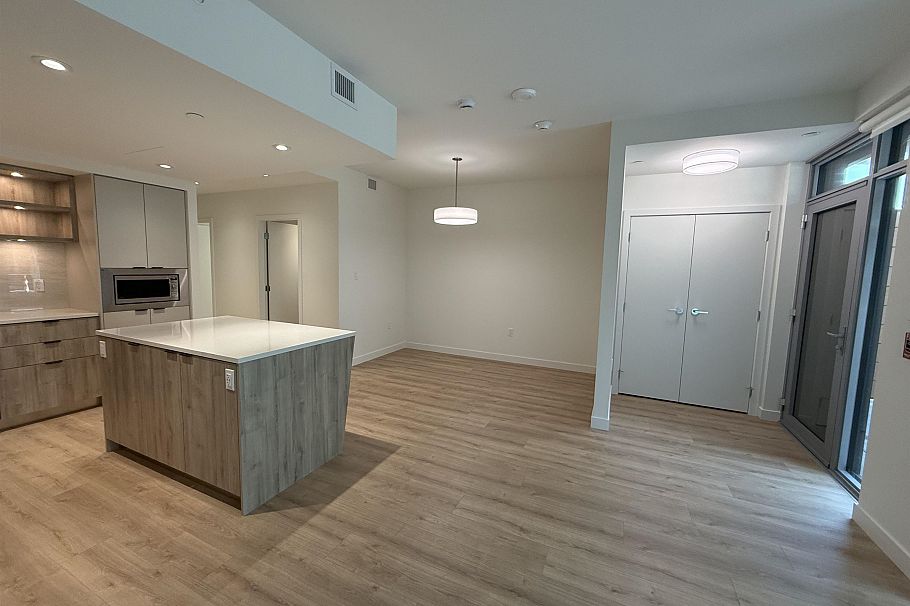 117 755 HARBOURSIDE DRIVE, North Vancouver BC V7P 0G1 North Vancouver, BC - 8