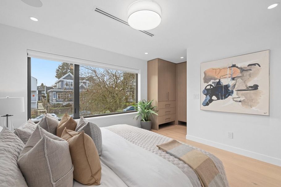 1 435 E 37th Avenue Vancouver, BC - 17