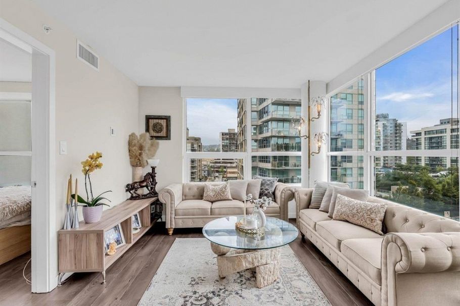 602 112 E 13th Street North Vancouver, BC - 3