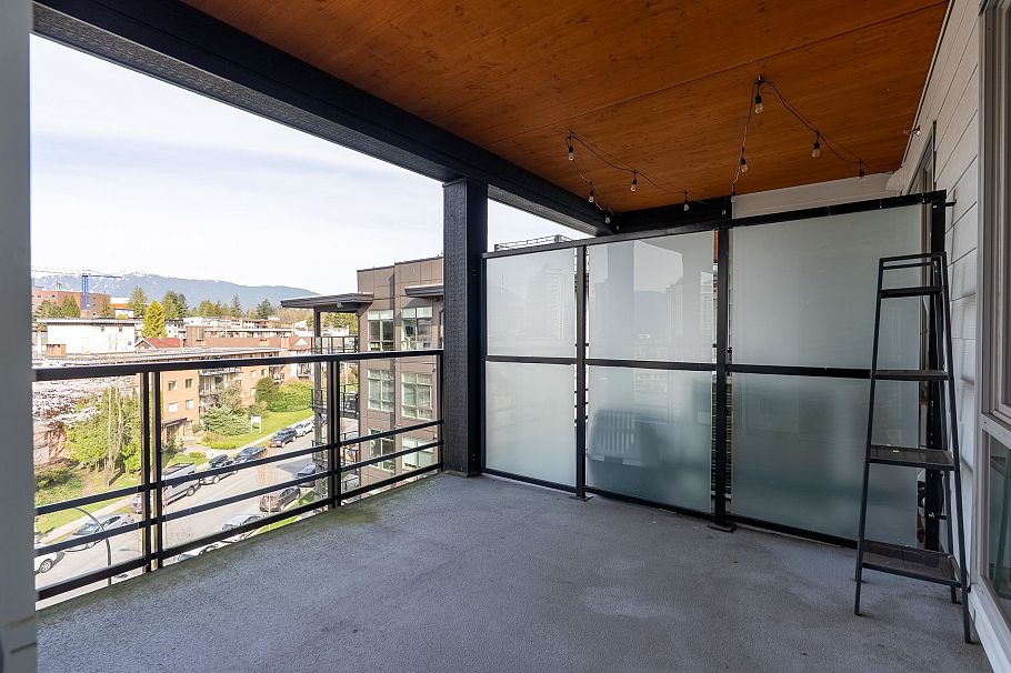 611 108 E 8th Street North Vancouver, BC - 16