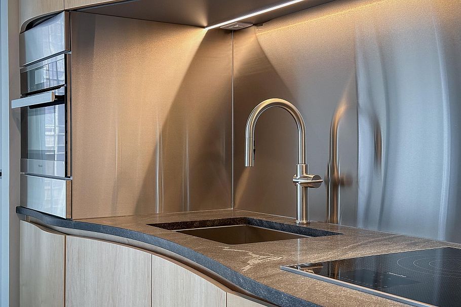 1203 1568 Alberni Street Vancouver, BC - 4