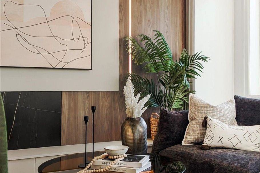 2 6061 Sherbrooke Street Vancouver, BC - 3