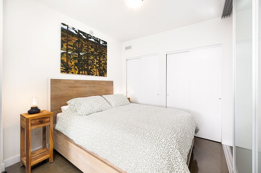 318 221 Union Street Vancouver, BC - 11